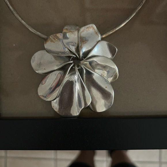 Robert Lee Morris Jewelry - Robert Lee Morris Silver Sculptural Flower Collar Necklace